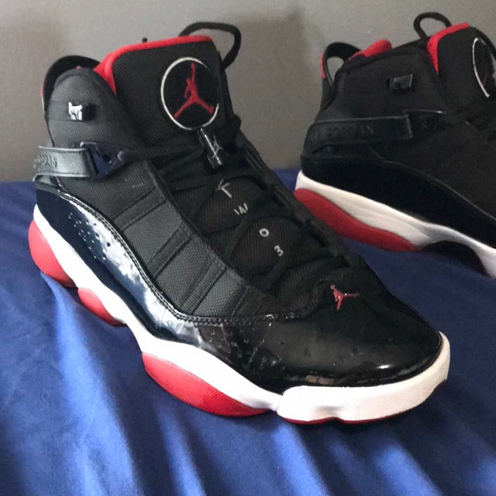 Black and red Jordan 6 rings (used)